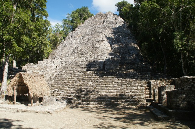 1005-Pyramid