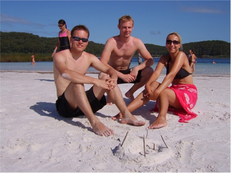 It's sand people, or worse! Frn v till h: Jaakko, Micael och Julia